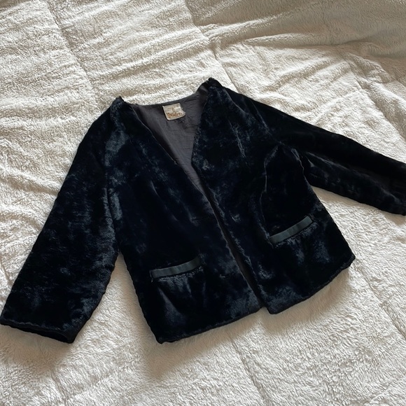 Jackets & Blazers - Vintage Faux Fur Styled By Winter Jacket